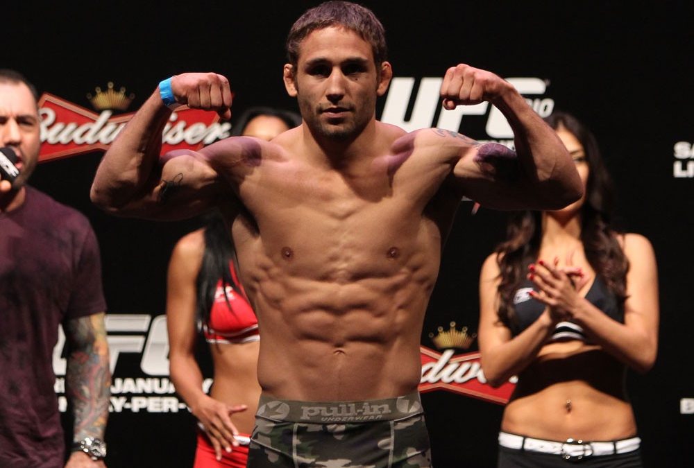 UFC 142: Aldo v Mendes - Weigh In