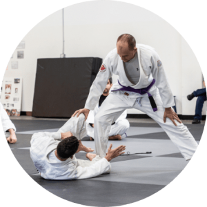 2 men training in Brazilian Jiu-Jitsu