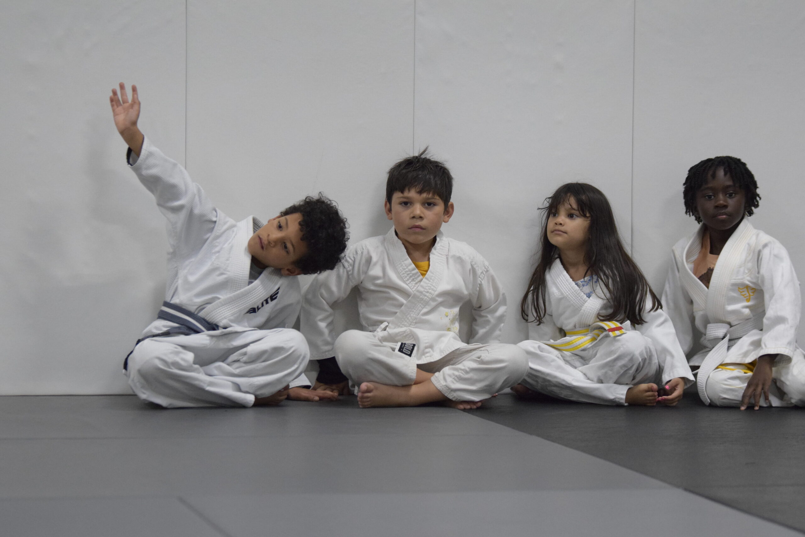 2 men training in Brazilian Jiu-Jitsu